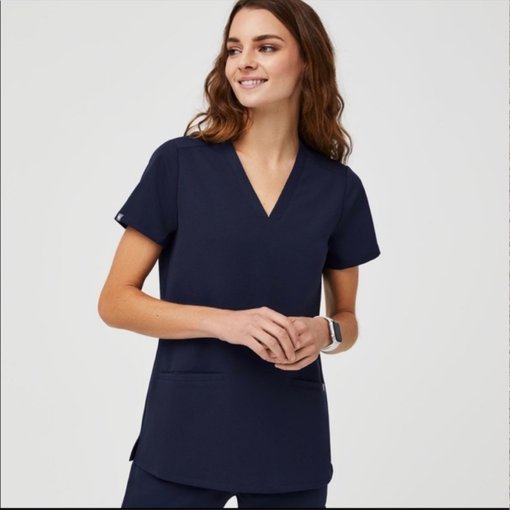 Figs Navy Scrub Set - Picture 3 of 13